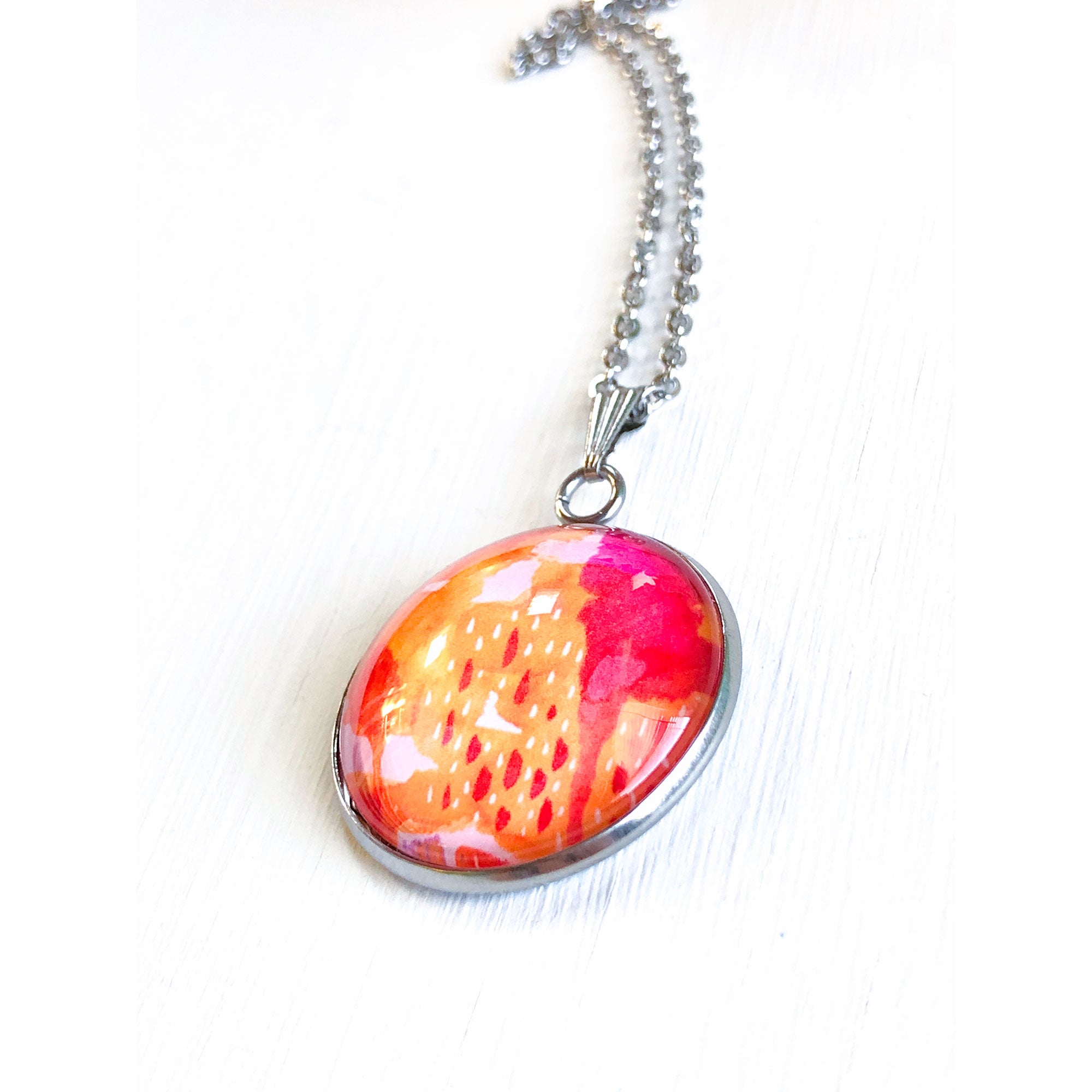Stylish Magenta Abstract Art Necklace