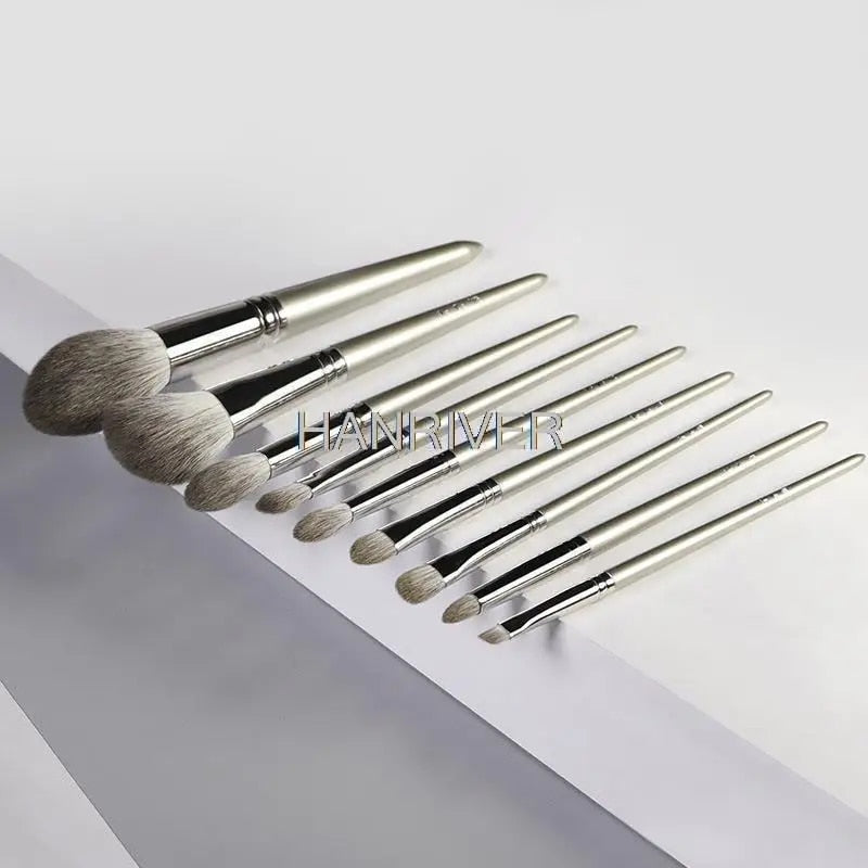 Luxurious Fox Hair Makeup Brush Set - Professional Quality