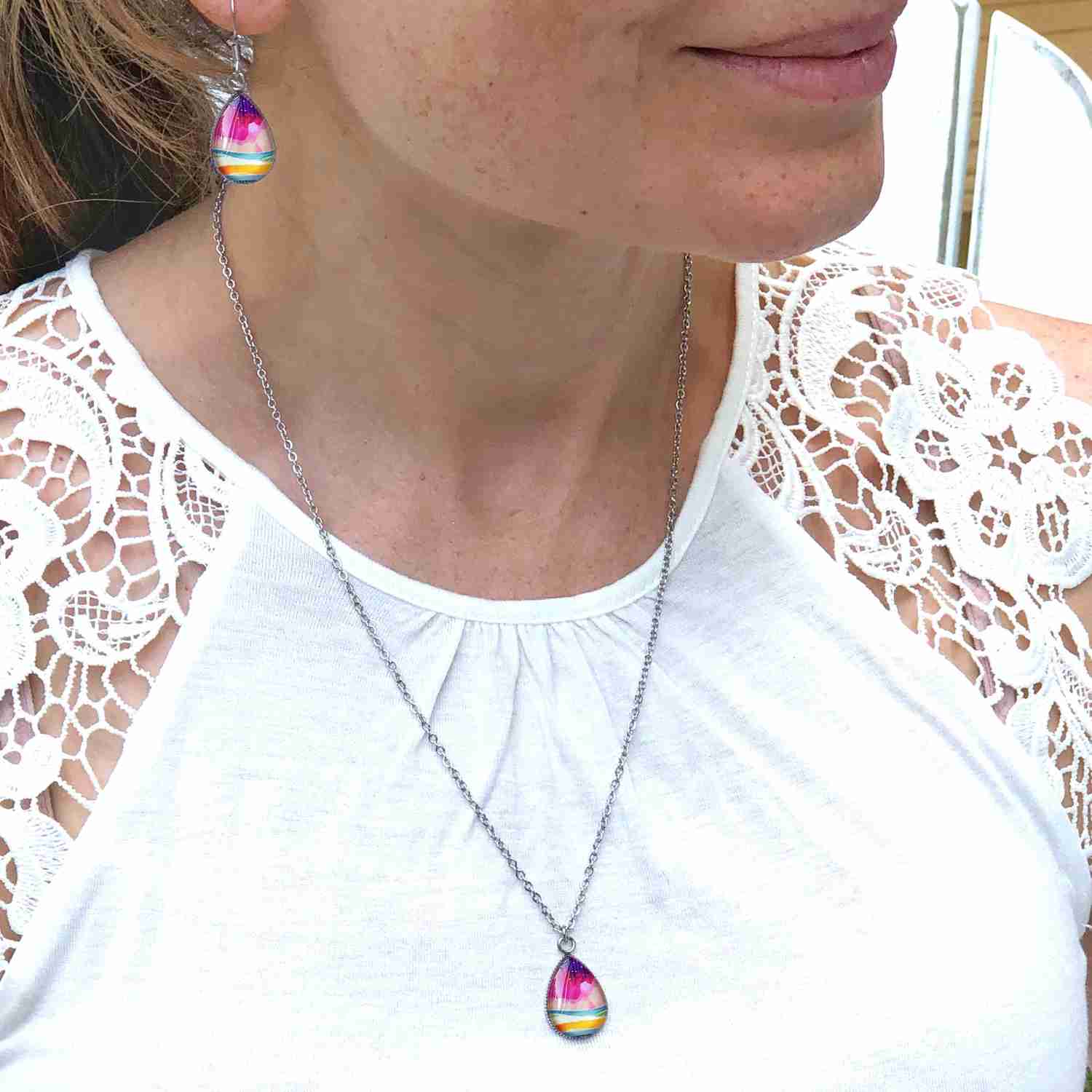 Handcrafted Art Pendant Necklace Set - Purple Rain