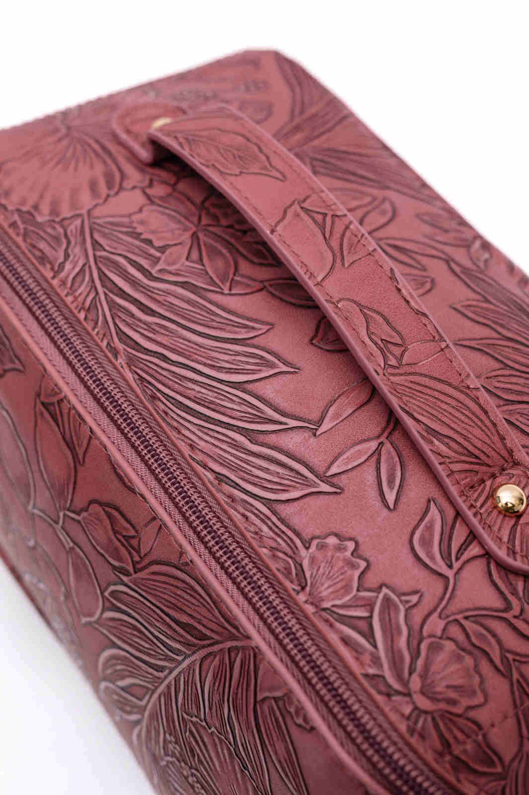 Luxurious Embossed Cosmetic Bag for Everyday Glamour