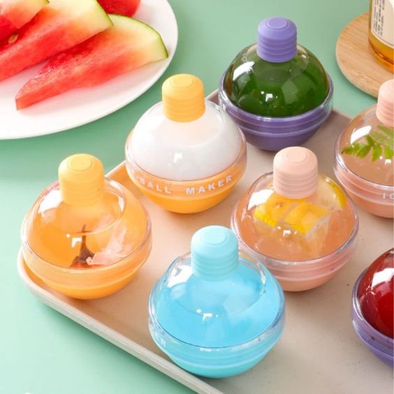 Transformative Ice Spheres - Silicone Ice Molds for Enhanced Beverages