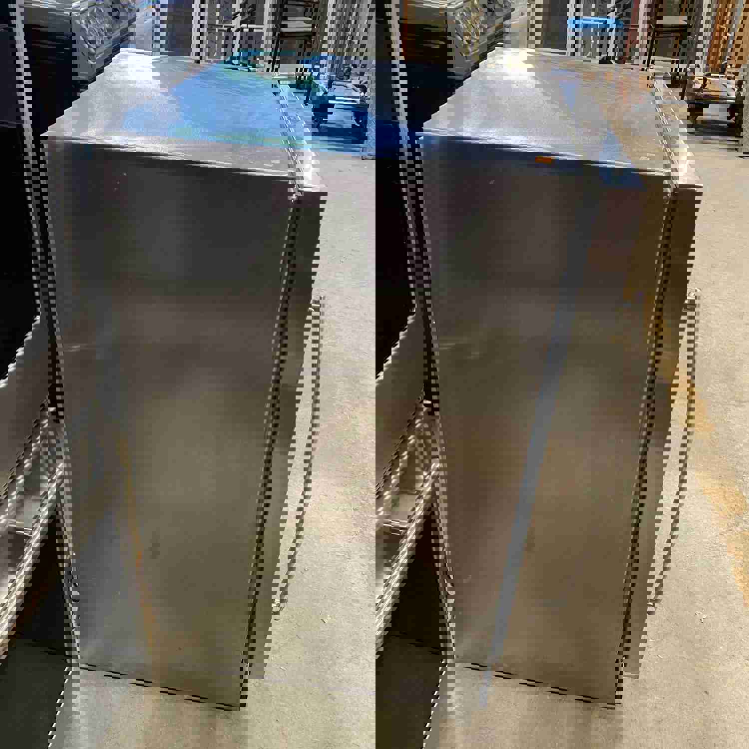 Refurbished Uline Échelon™ 24" Built-In Combo Ice Maker/Refrigerator U-C02075FS-00