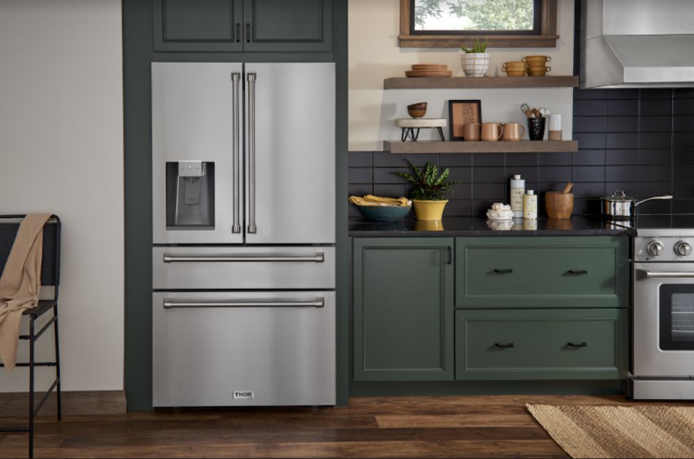 Thor Kitchen 36" Counter Depth Refrigerator with Water Dispenser and Ice Maker