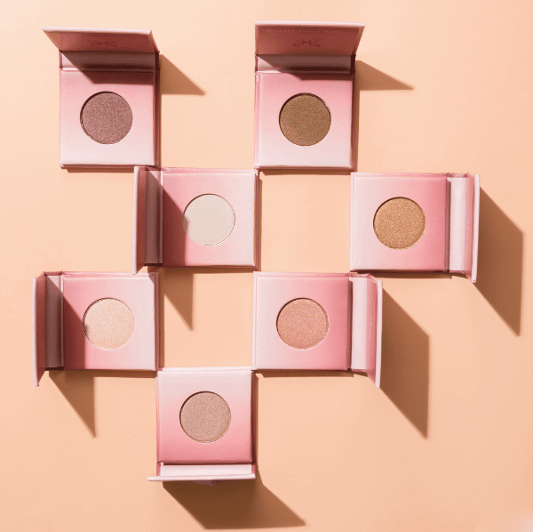 All-Natural, Talc-Free Eyeshadows with Rice Powder