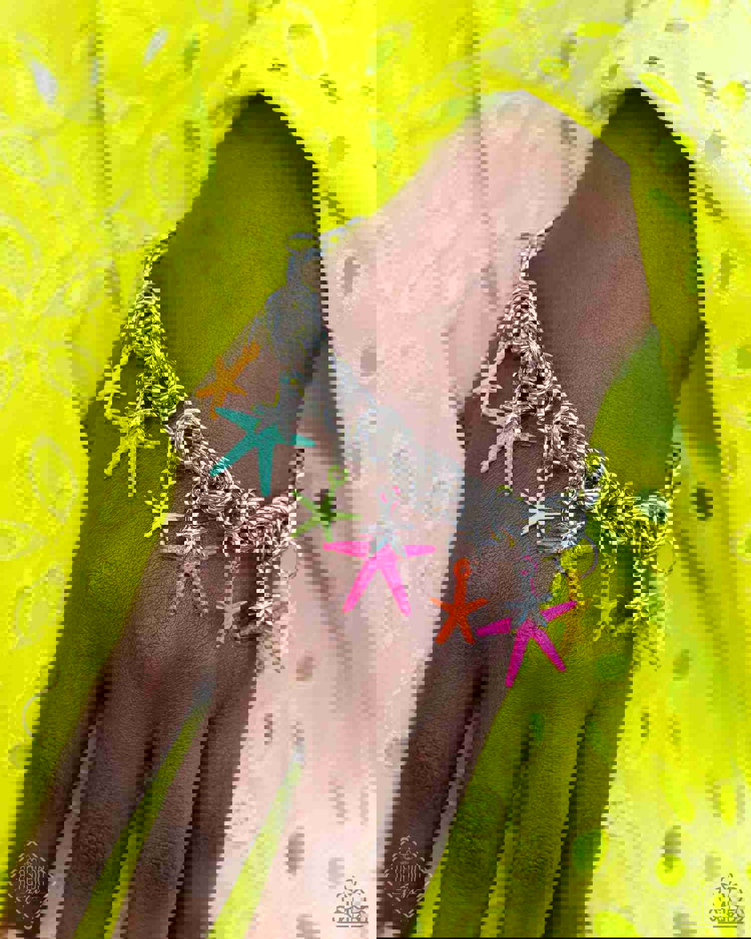 Sunset Sightings - Bold Fashion Statement Set - April 2024
