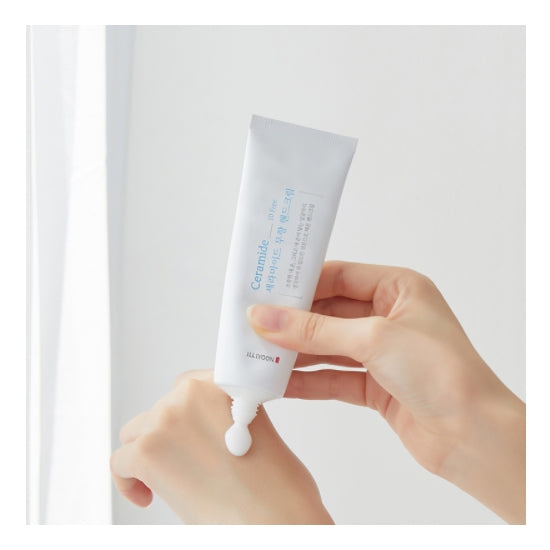 ILLIYOON Ceramide Hand Cream - 50ml Moisturizing Hand Care