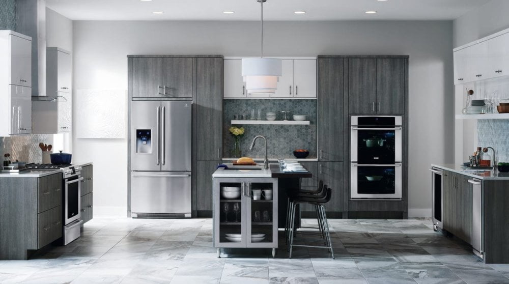 Electrolux UR15IM20RS 15 Ice Maker with Right Hinge Door