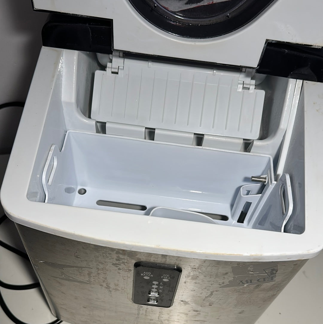 Refurbished Insignia 33-Lb Portable Ice Maker - Stainless Steel