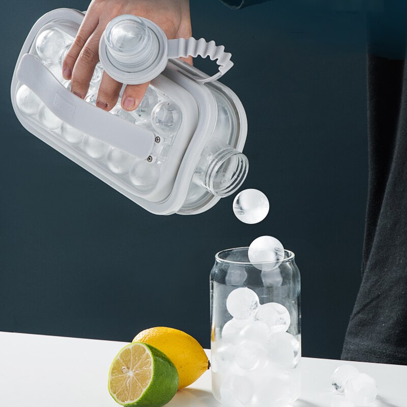 Portable Silicone Ice Cube Maker Bottle with Lid