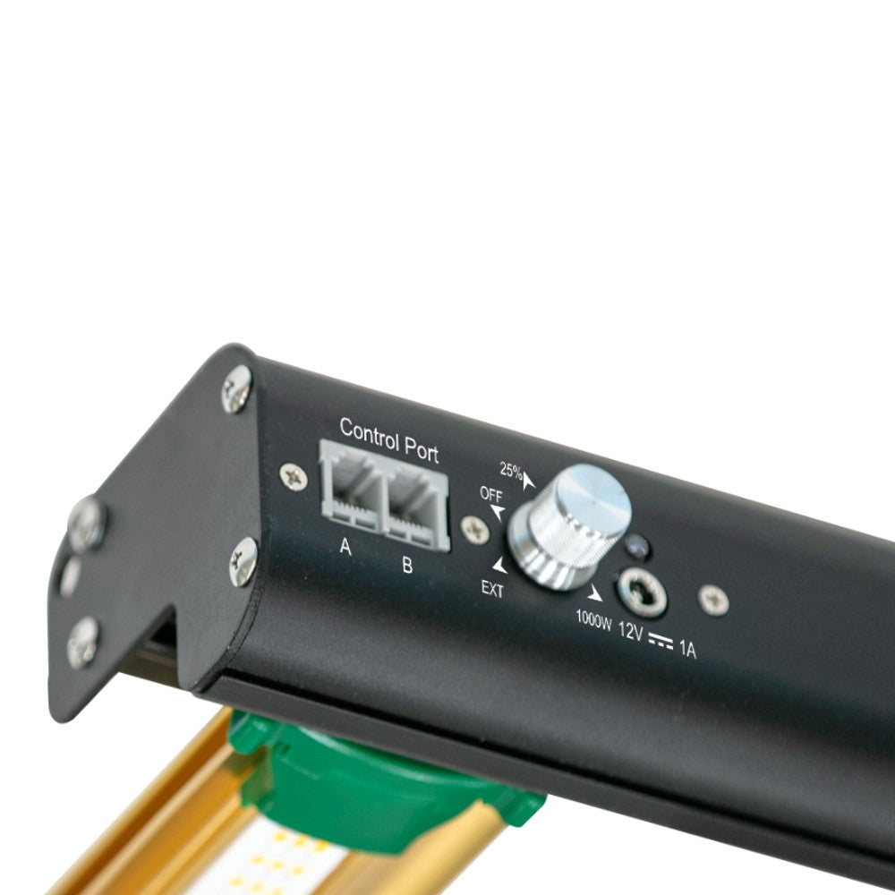 Growers Choice ROI-E900 LED Grow Light - High-Output "Fat Boy"