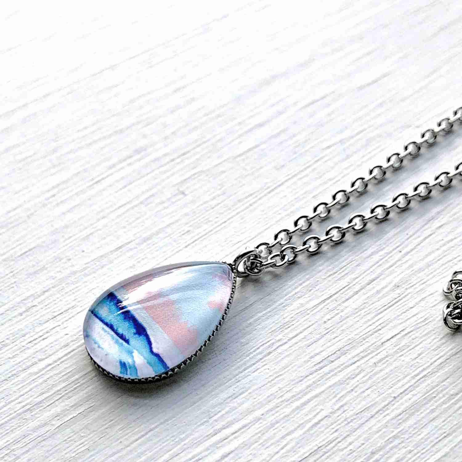Handcrafted Art Pendant Necklace Set - Candy Seascape