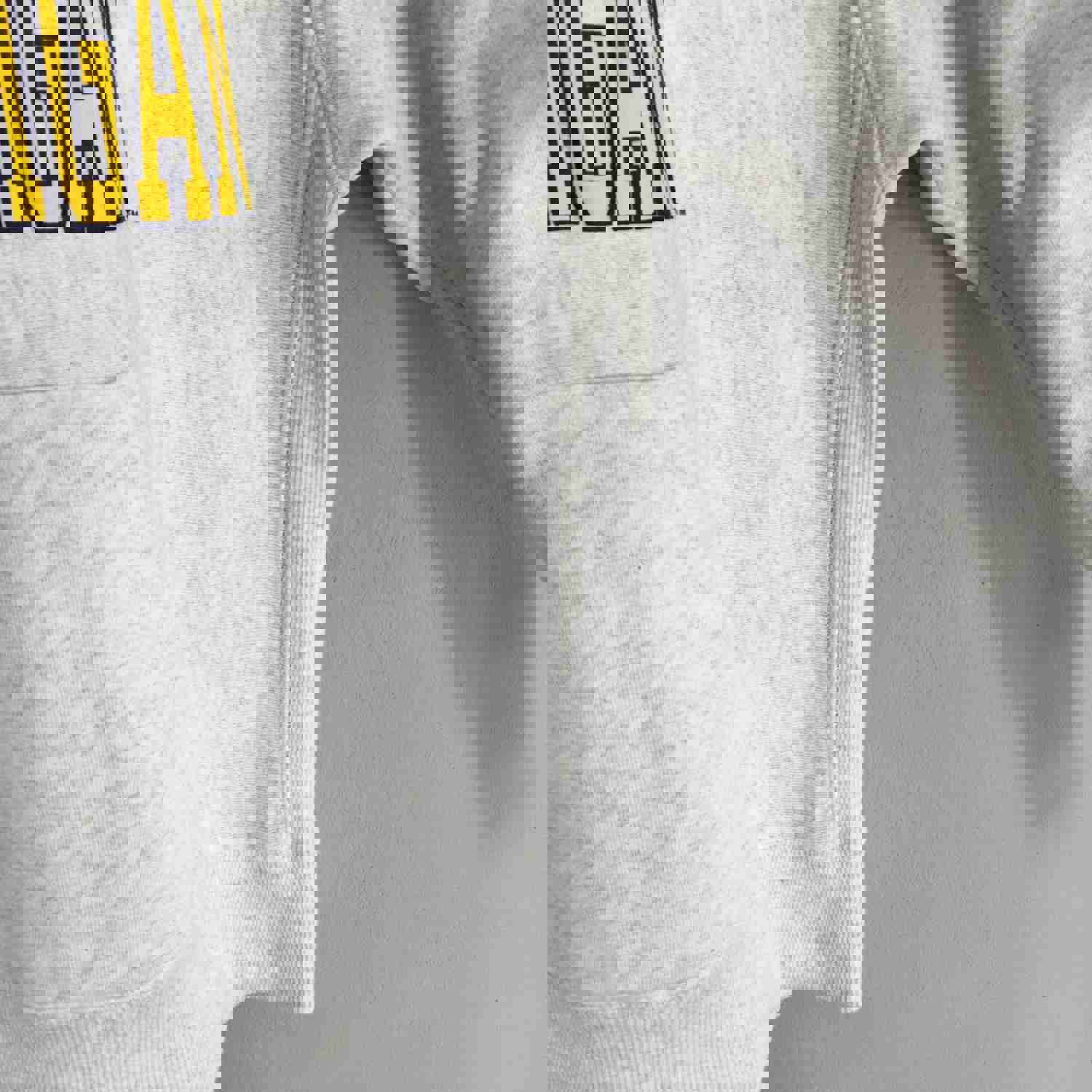 Vintage Michigan University Hoodie Sweater - Medium Size