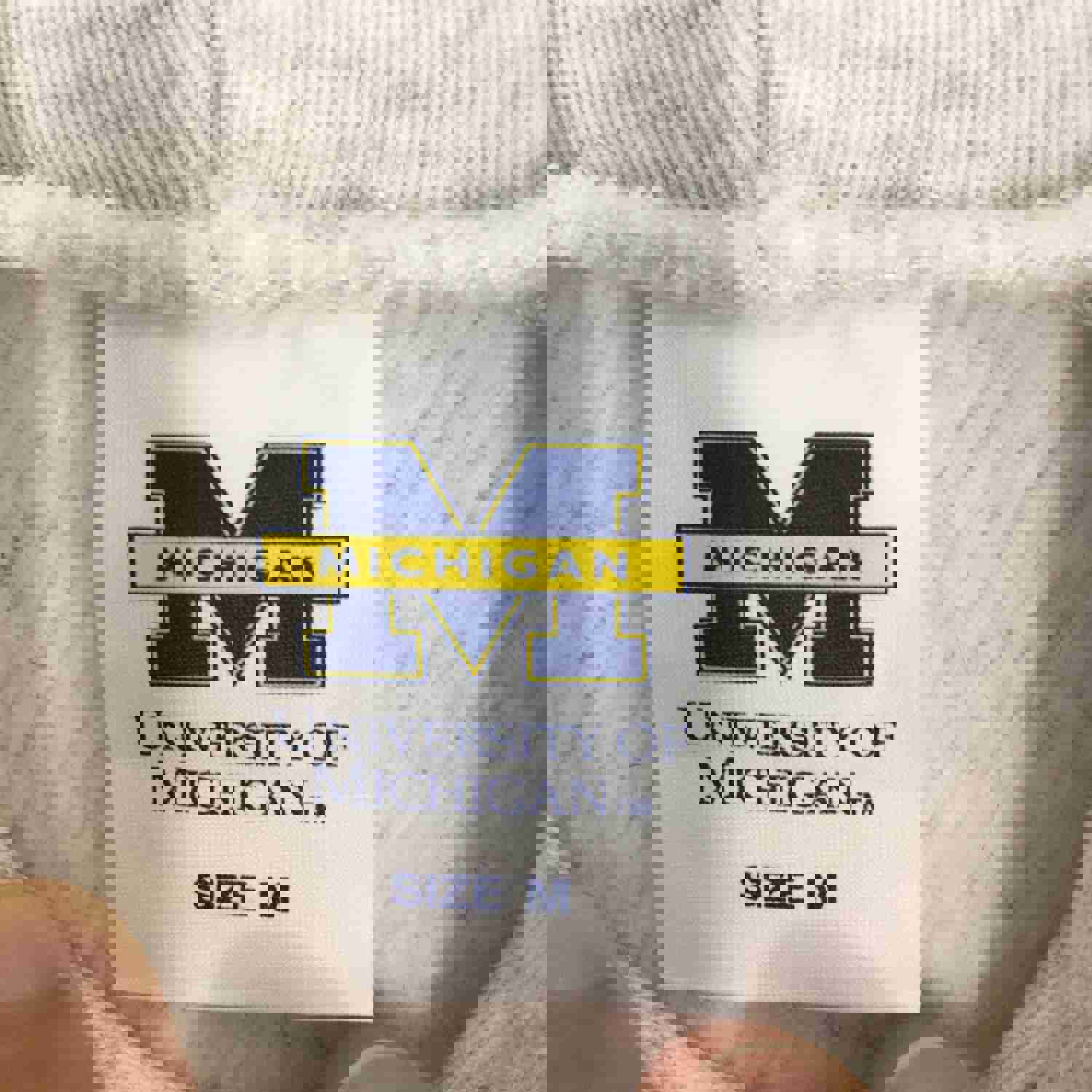 Vintage Michigan University Hoodie Sweater - Medium Size