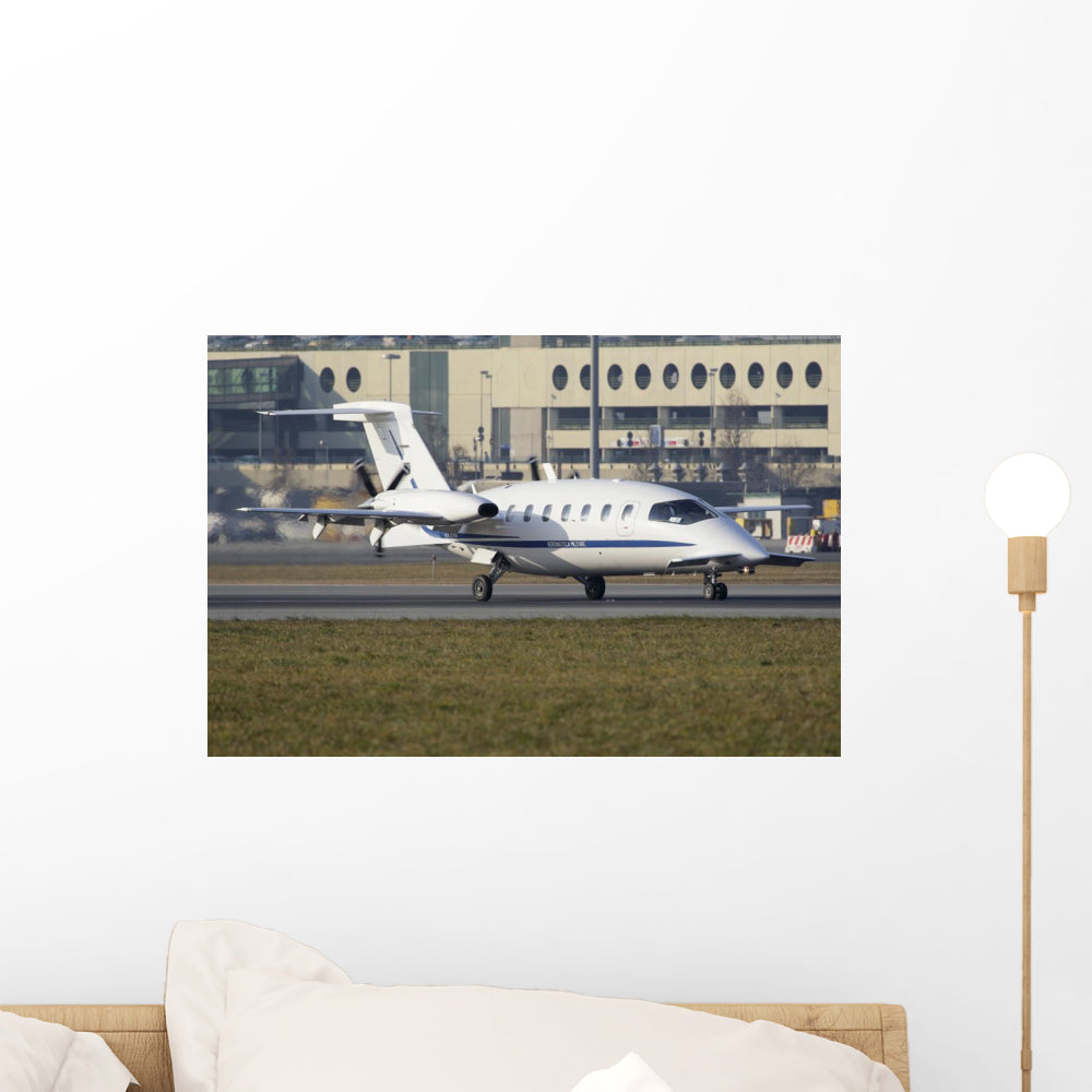 Piaggio P180 Avanti Italian Style Wall Decal
