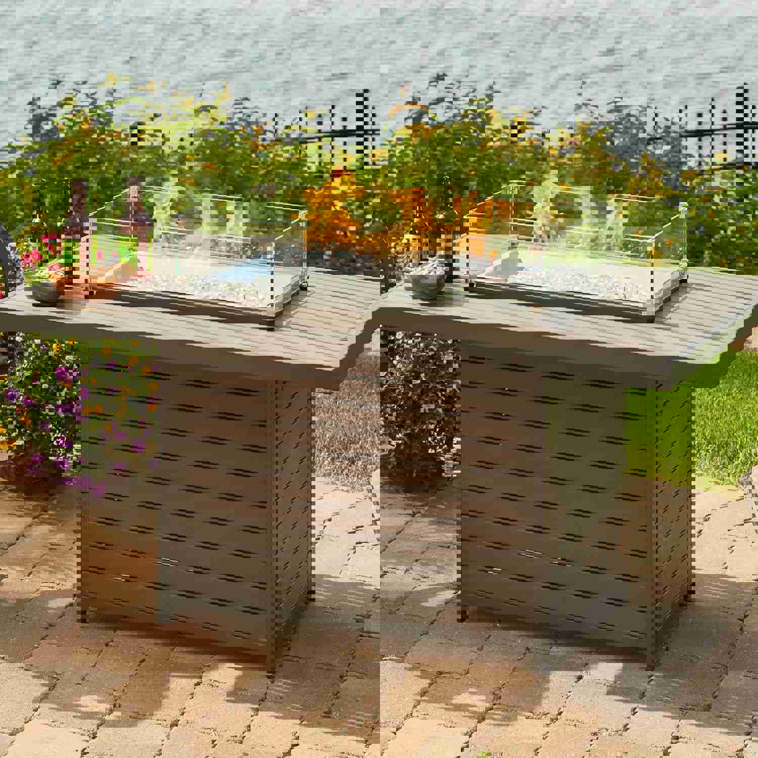 Modern Outdoor Gas Fire Pit Table with Crystal Fire Burner