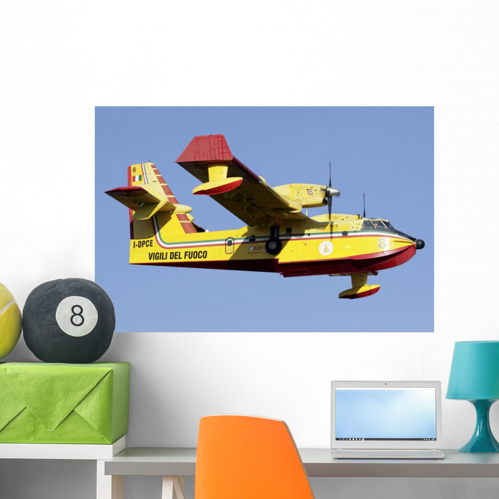 Italian Fire Hunter Wall Decal - Cl-415 Right Side Design