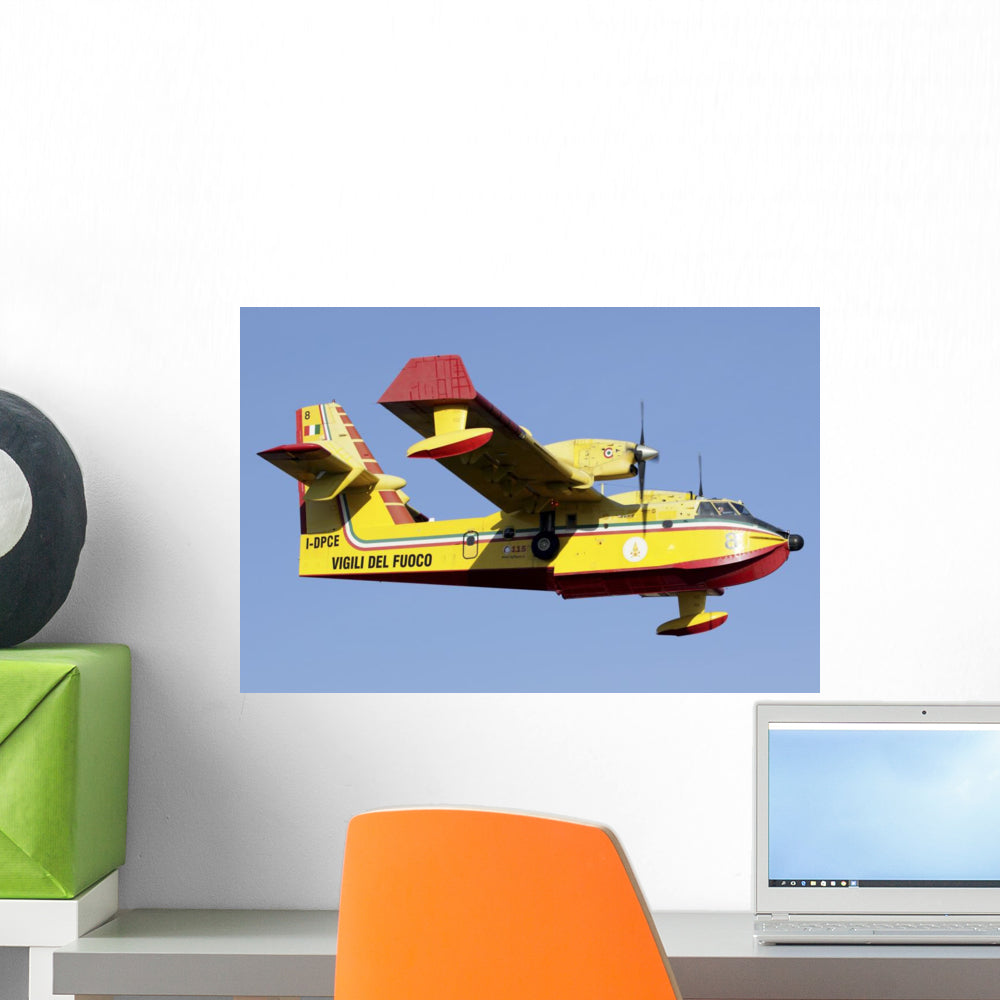 Italian Fire Hunter Wall Decal - Cl-415 Right Side Design