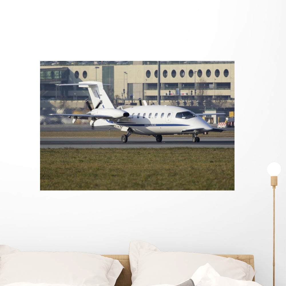 Piaggio P180 Avanti Italian Style Wall Decal