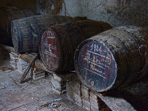 Vintage Wine Barrels Art Prints