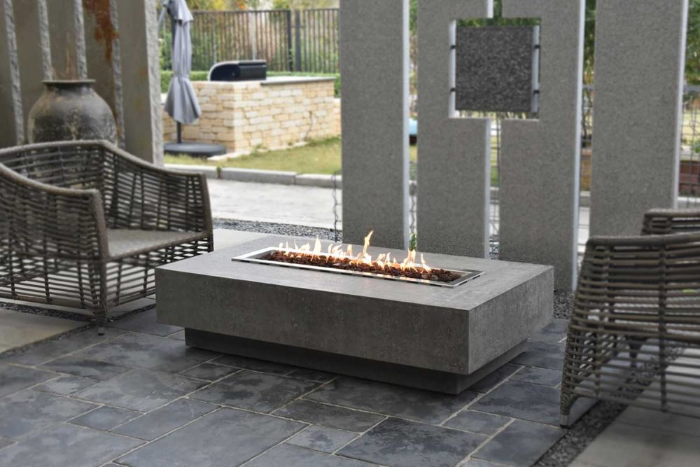 Elementi Hampton Outdoor Concrete Fire Pit Table