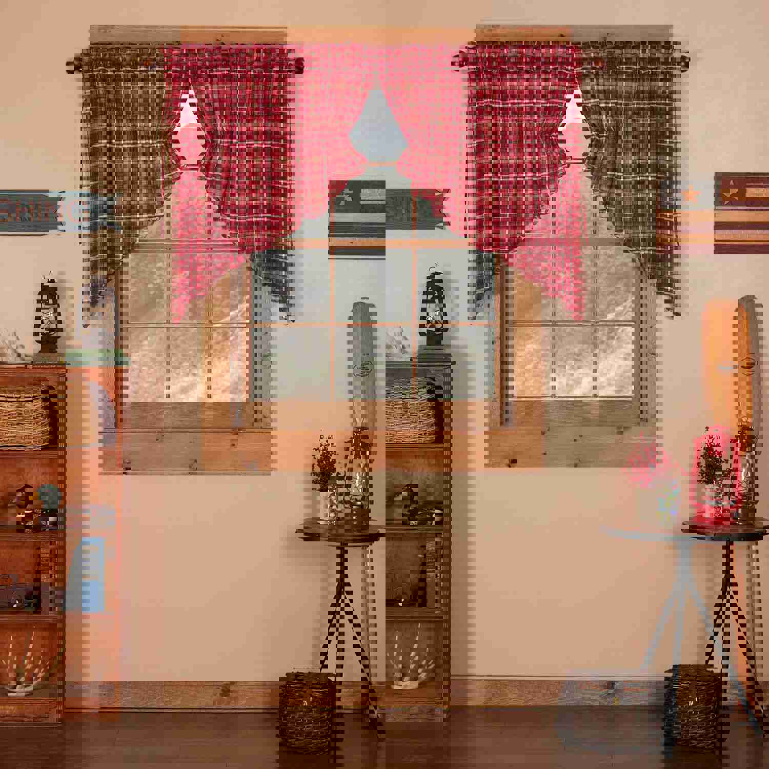 Elegant Country-Style Window Swag Set with Tartan Plaid