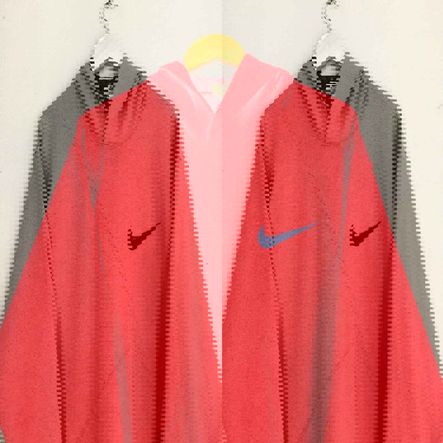 Vintage 90s Nike Swoosh Hoodie Sweatshirt for Men