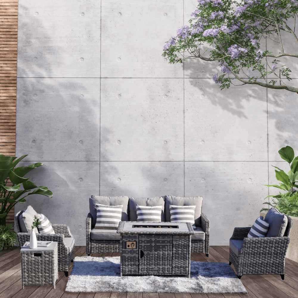 Luxury Outdoor Wicker Furniture Set with Fire Pit
