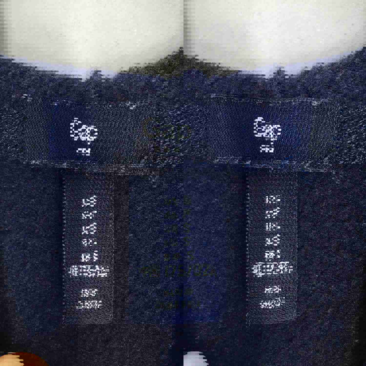 Vintage 90s Gap Hoodie Sweater - Small Size