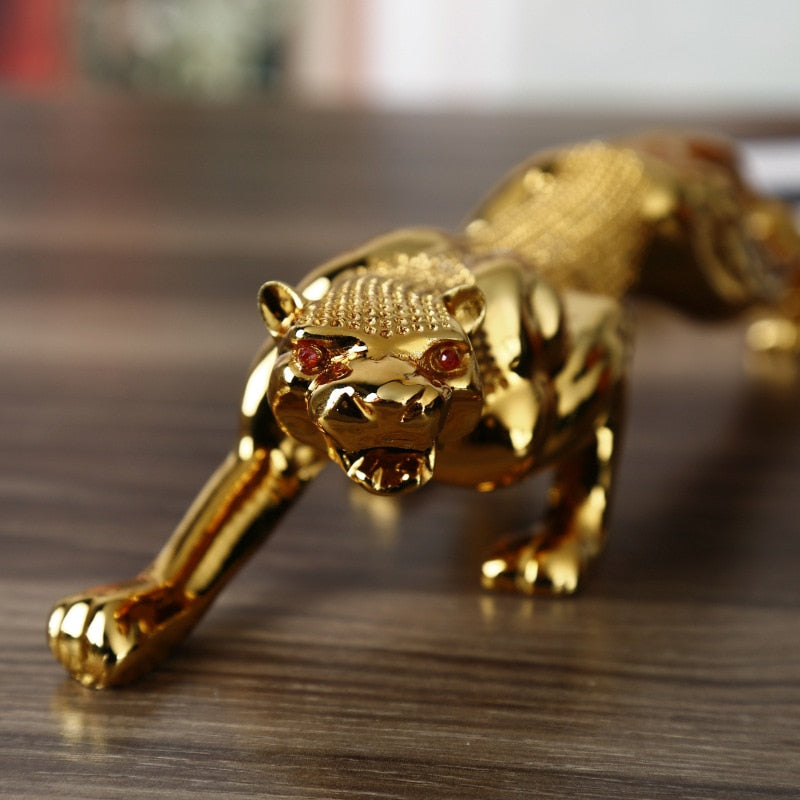 Stylish Leopard Resin Car Ornaments for Interior Decor