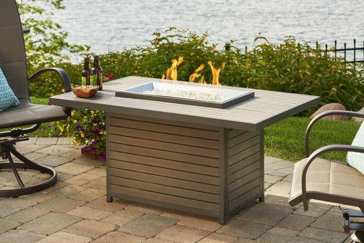 Luxury Outdoor Gas Fire Pit Table with Crystal Fire® Burner