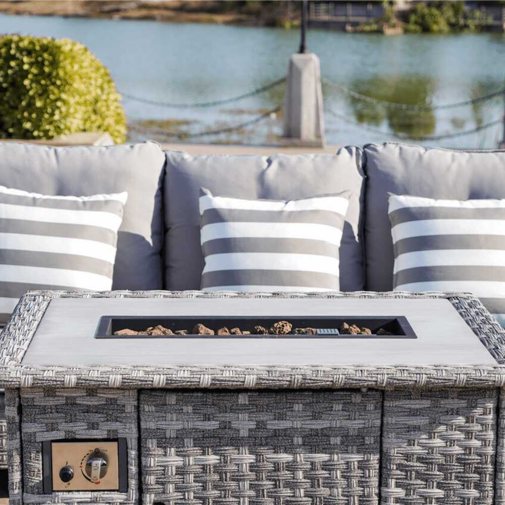 Luxury Outdoor Wicker Furniture Set with Fire Pit