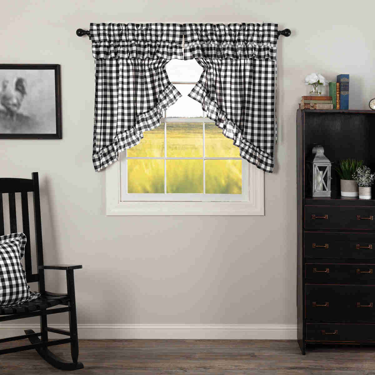 Annie Buffalo Check Ruffled Prairie Swag Set of 2, 36x36x18