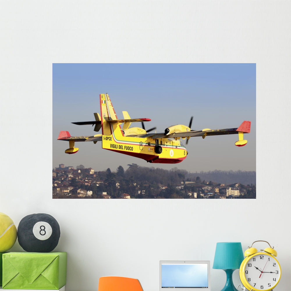 Italian Fire Hunter Town Wall Decal - CL-415