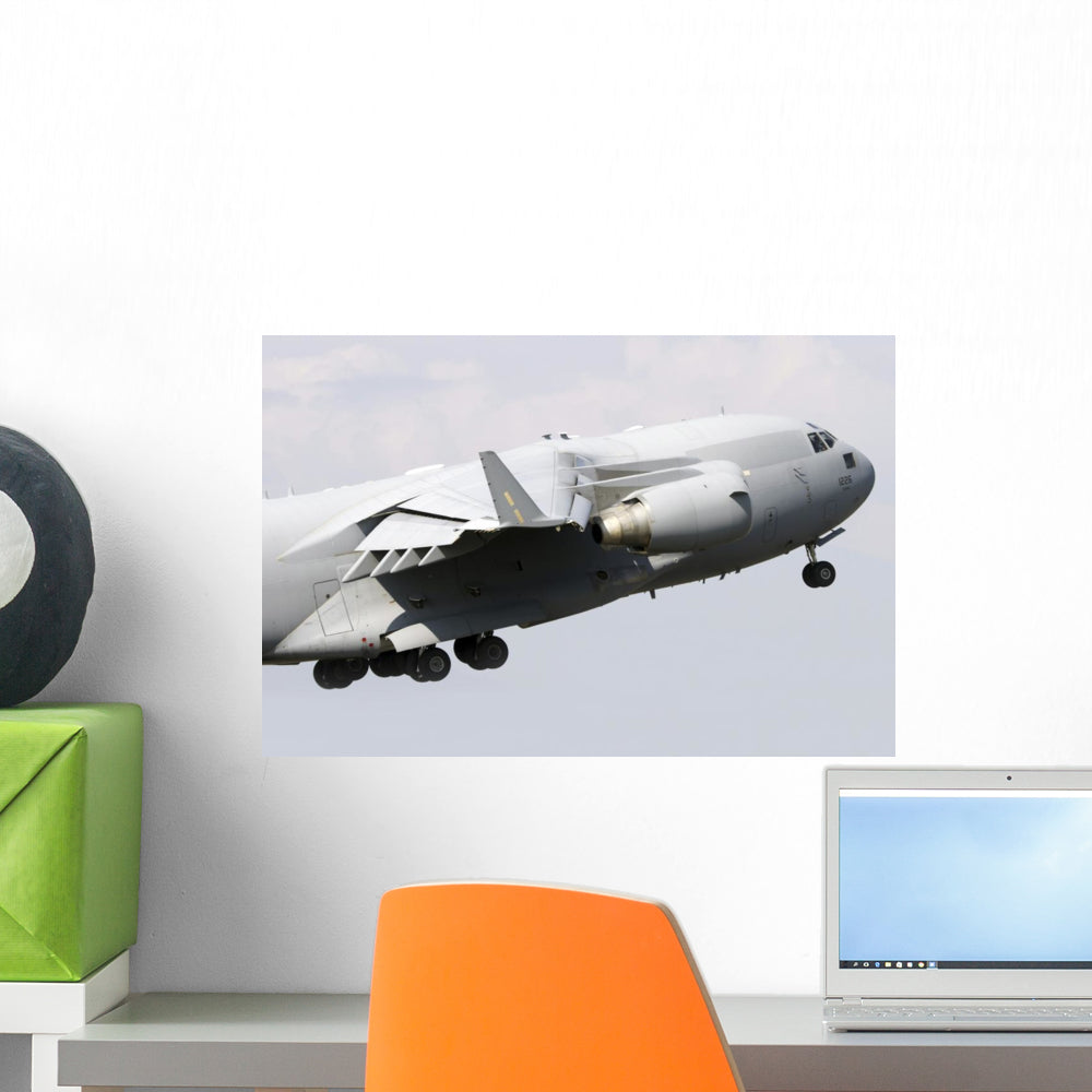 C-17 Globemaster III United States Air Force Wall Decal