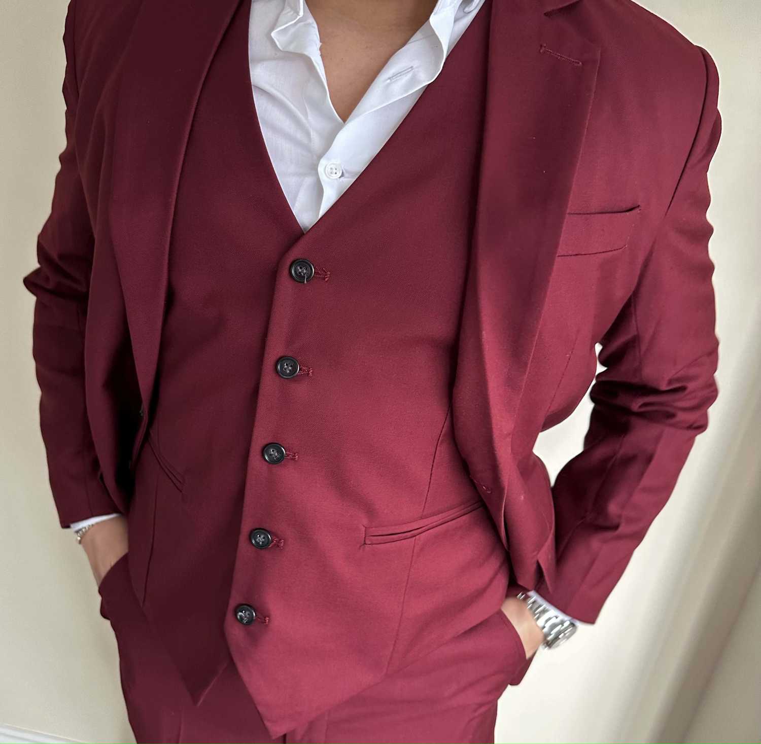 Elegant 3-Piece Italian Wine Maroon Men&#x27;s Suit