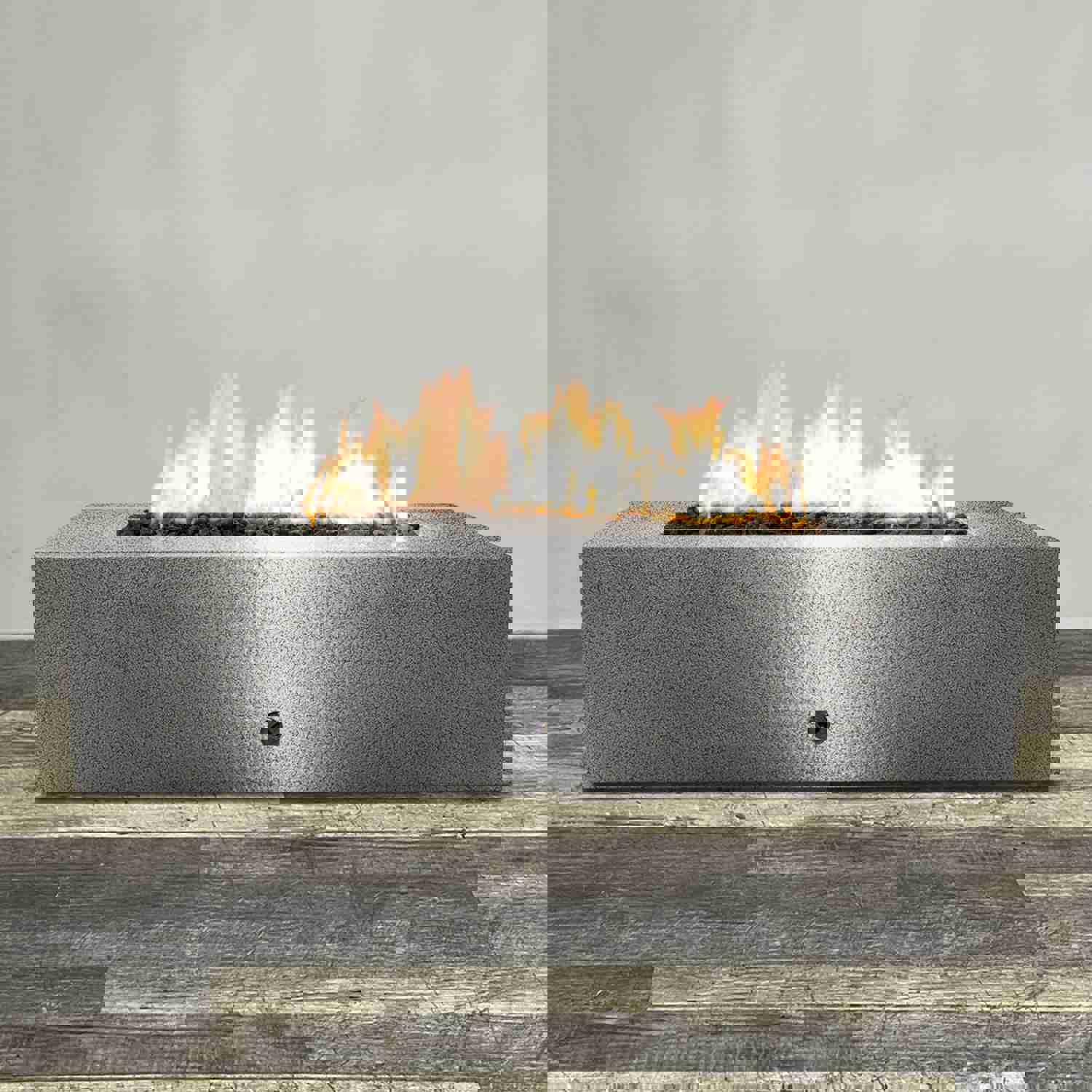 Starfire Designs Gravity Rectangle Gas Fire Pit with 125,000 BTU