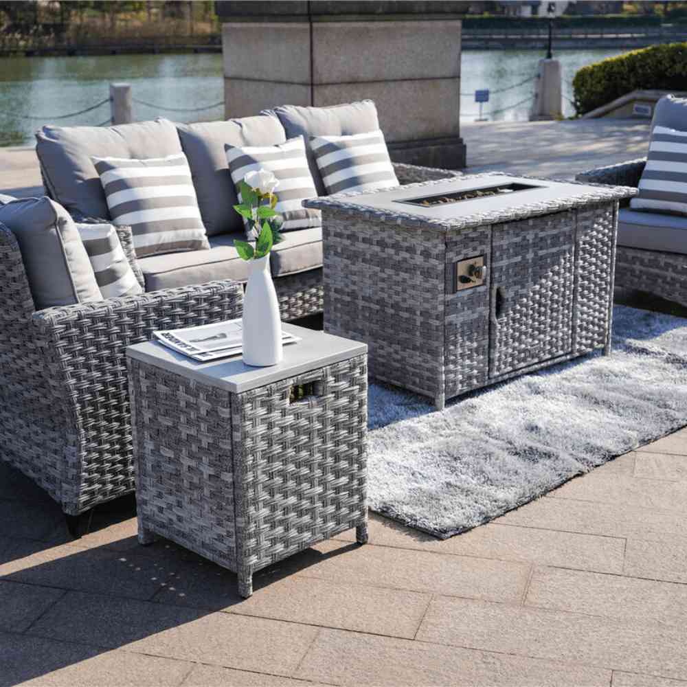 Luxury Outdoor Wicker Furniture Set with Fire Pit