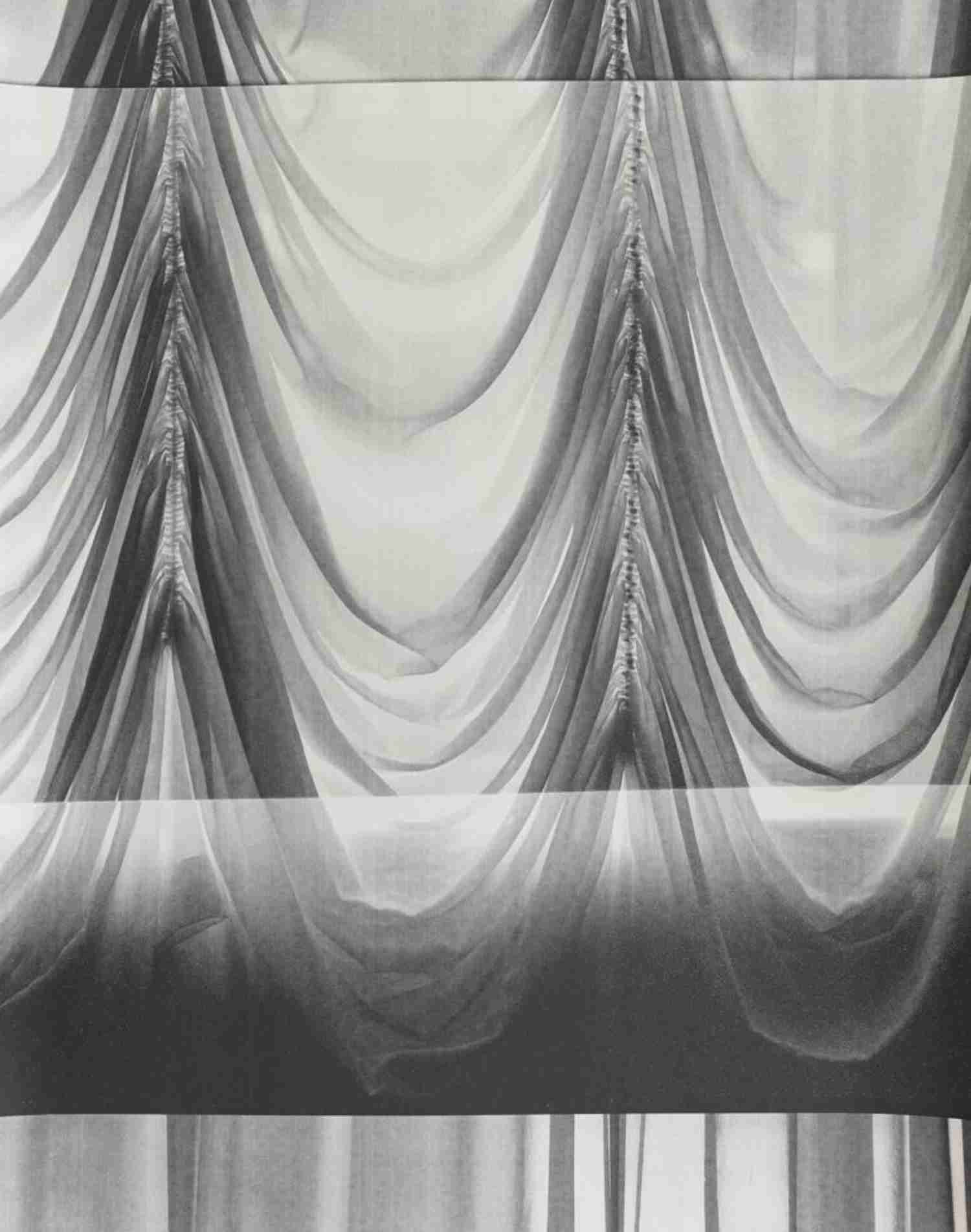 Elegant Black Illustration Wallpaper