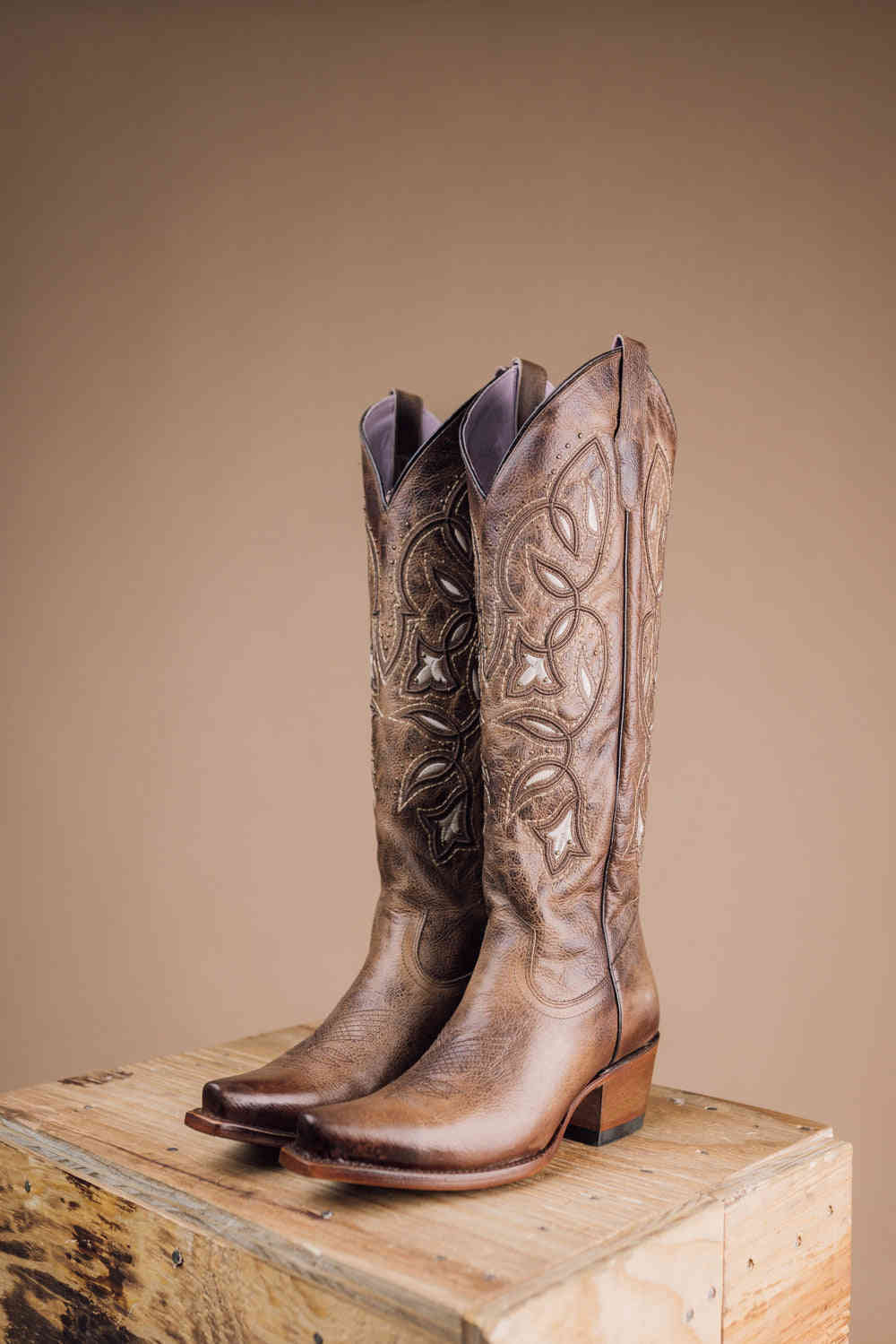 Antonina Alta Venado Women's Genuine Leather Tall Cowgirl Boots