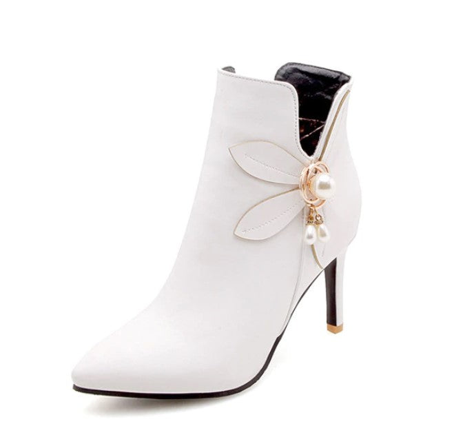 Stylish Women's Winter Ankle Boots with Decorative Flower