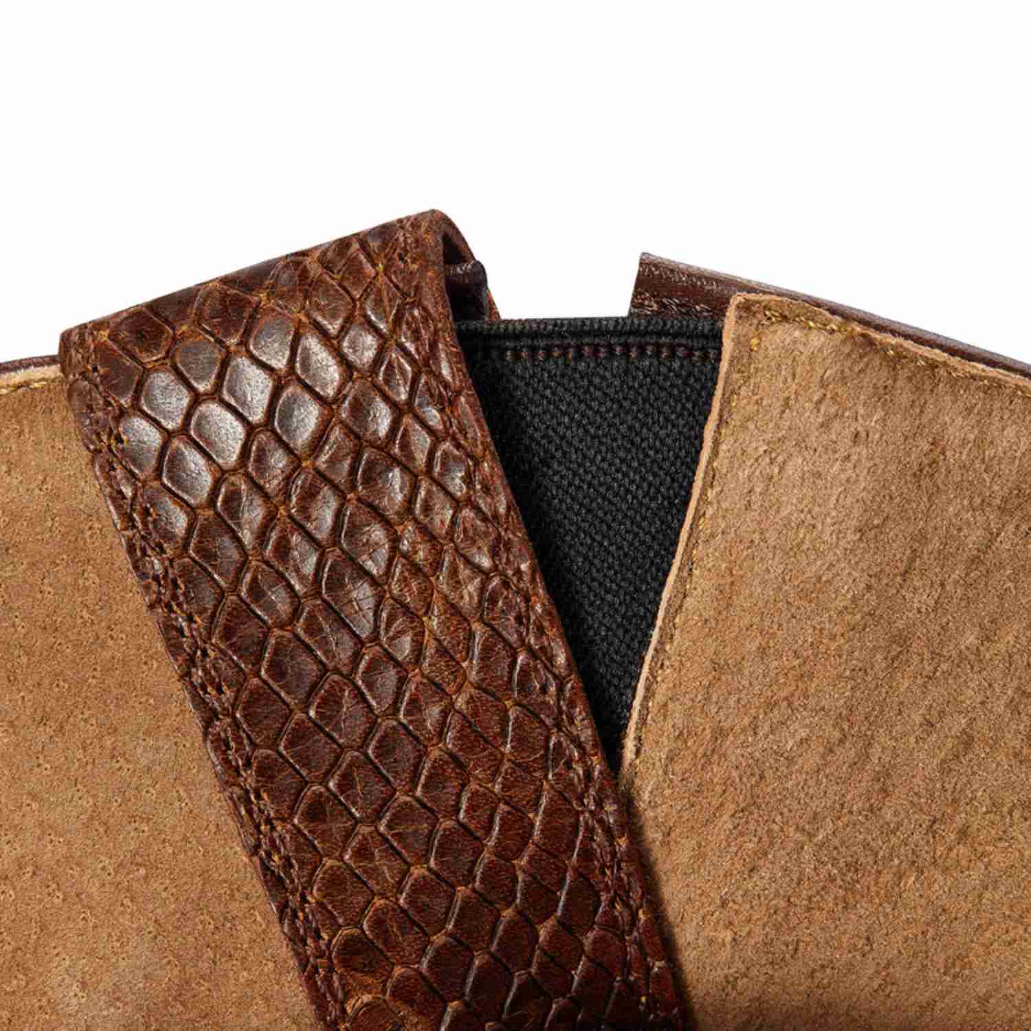 Ariat Women's Geneva Stretch Fit Western Boot - Timeless Elegance
