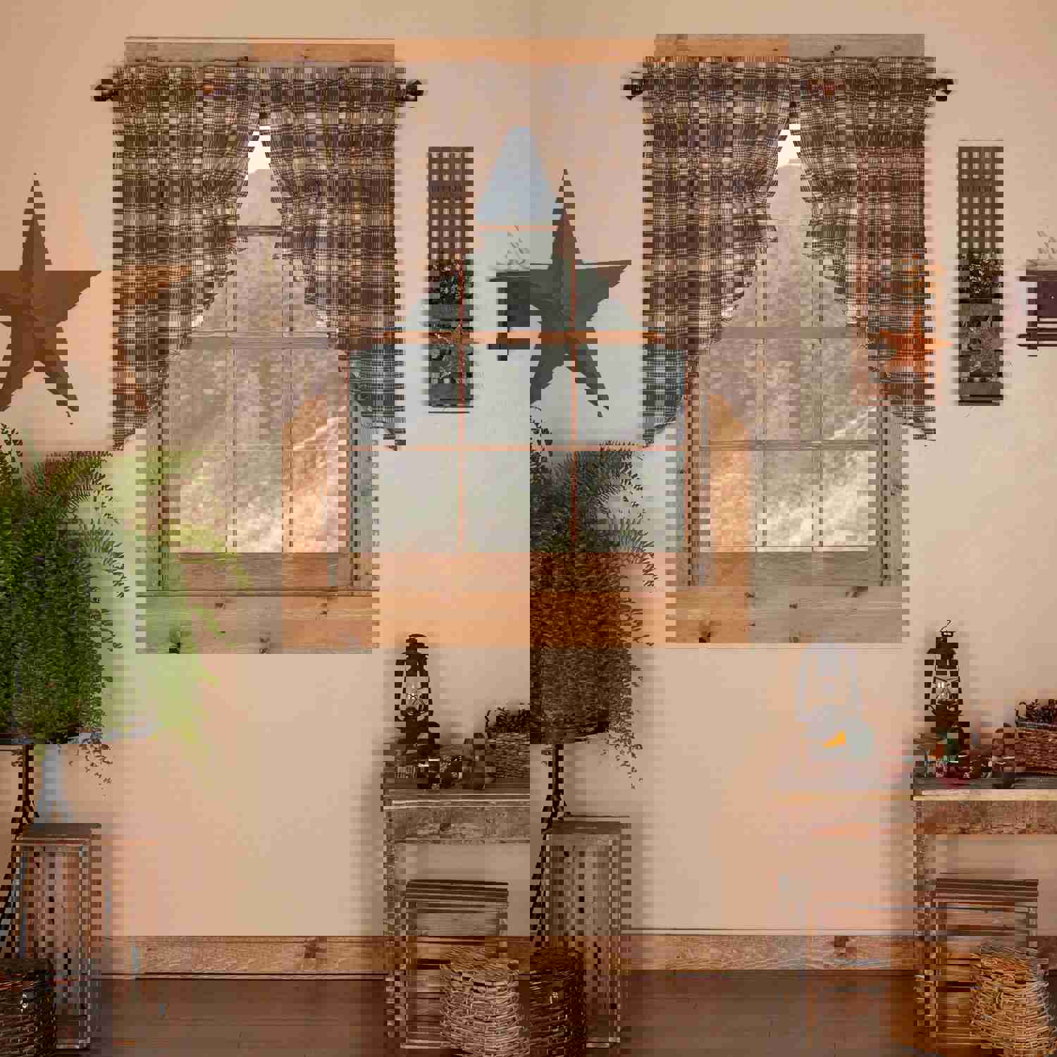 Elegant Rustic Window Swag Set with Traditional Plaid Pattern