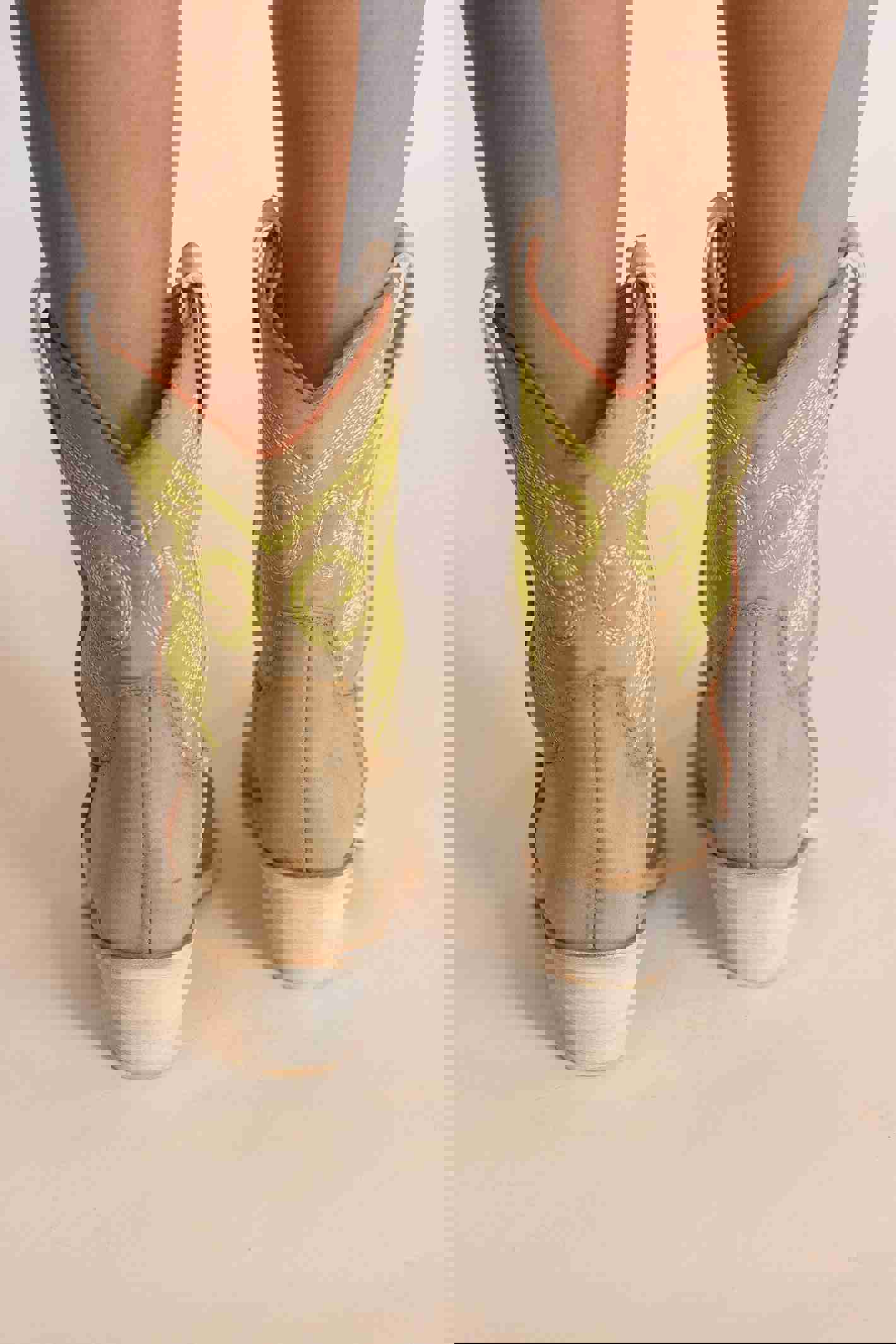 Zahara Neon Yellow Stitching Short Cowgirl Boots