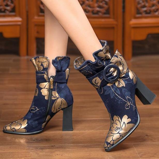 Elegant Women's Block Heel Suede Boots