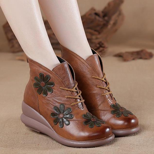 Elegant Women's Retro Ankle Boots with Back Zipper