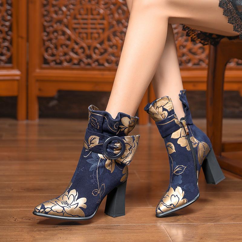 Elegant Women's Block Heel Suede Boots