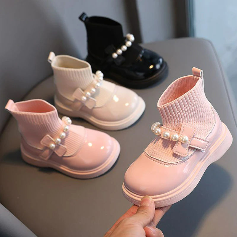 Stylish Kids' Flower-Embellished Princess Boots