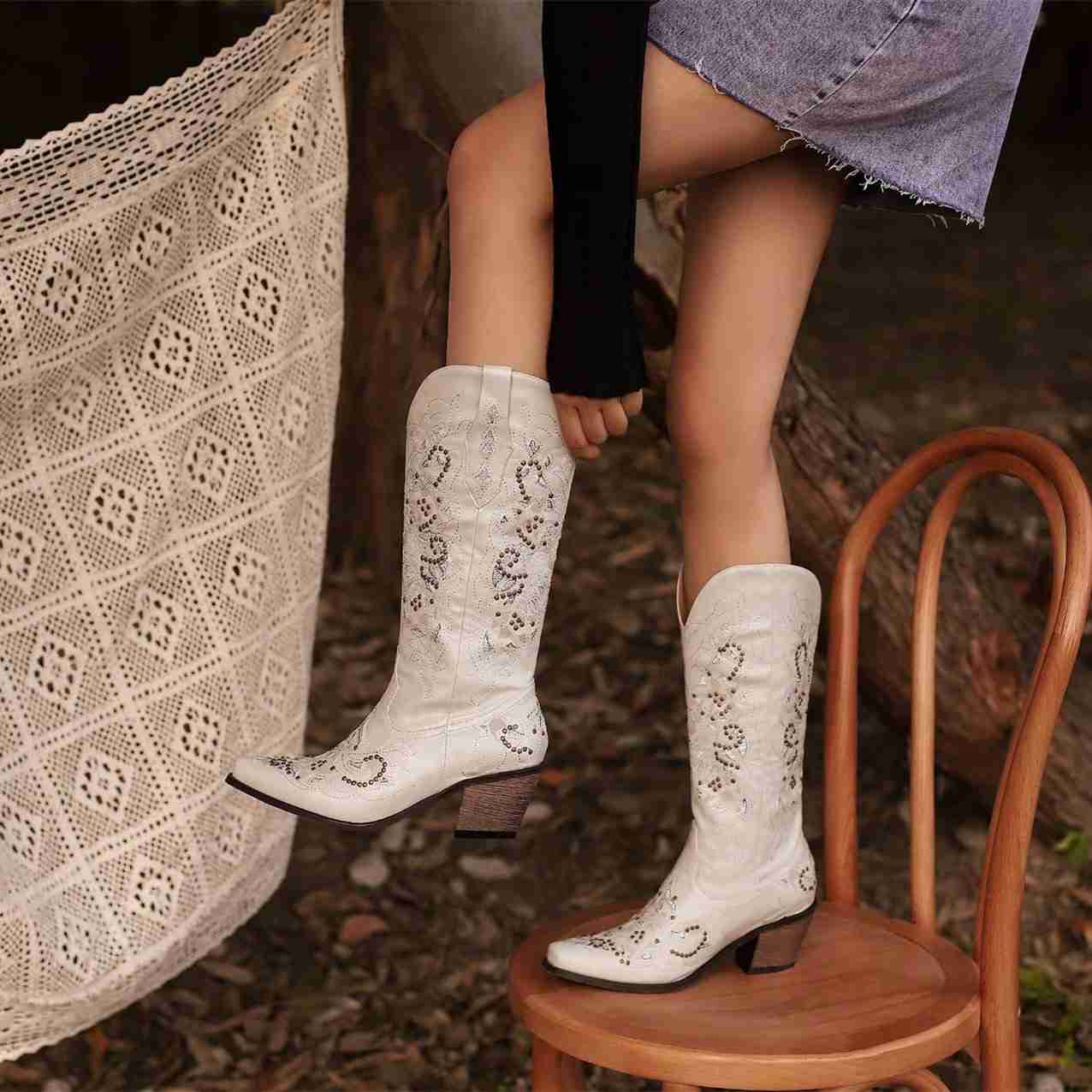 Stylish Women's Chunky Heel Studded Mid Calf Boots