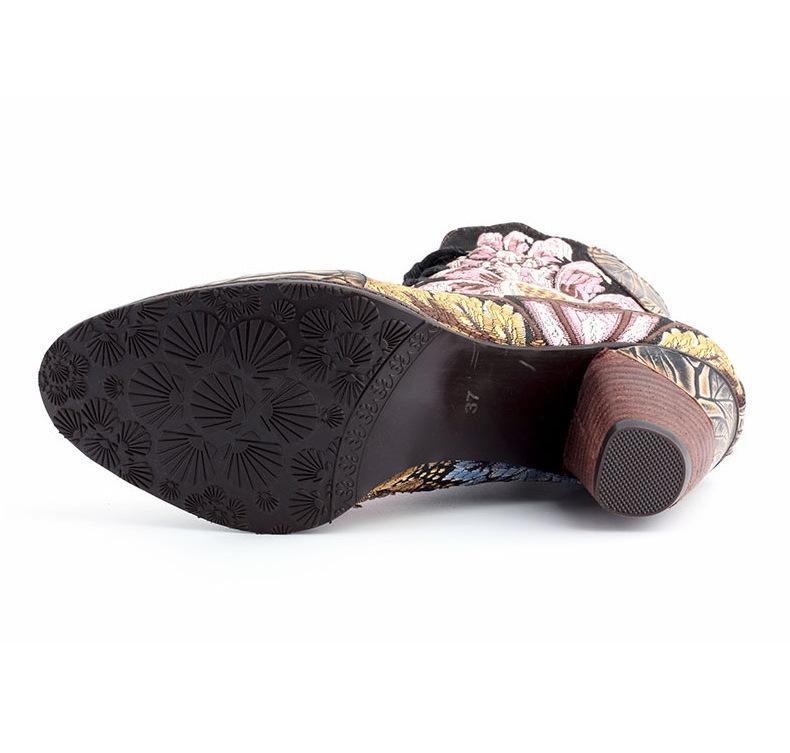 Stylish Women's Embroidered Flower Block Heel Boots