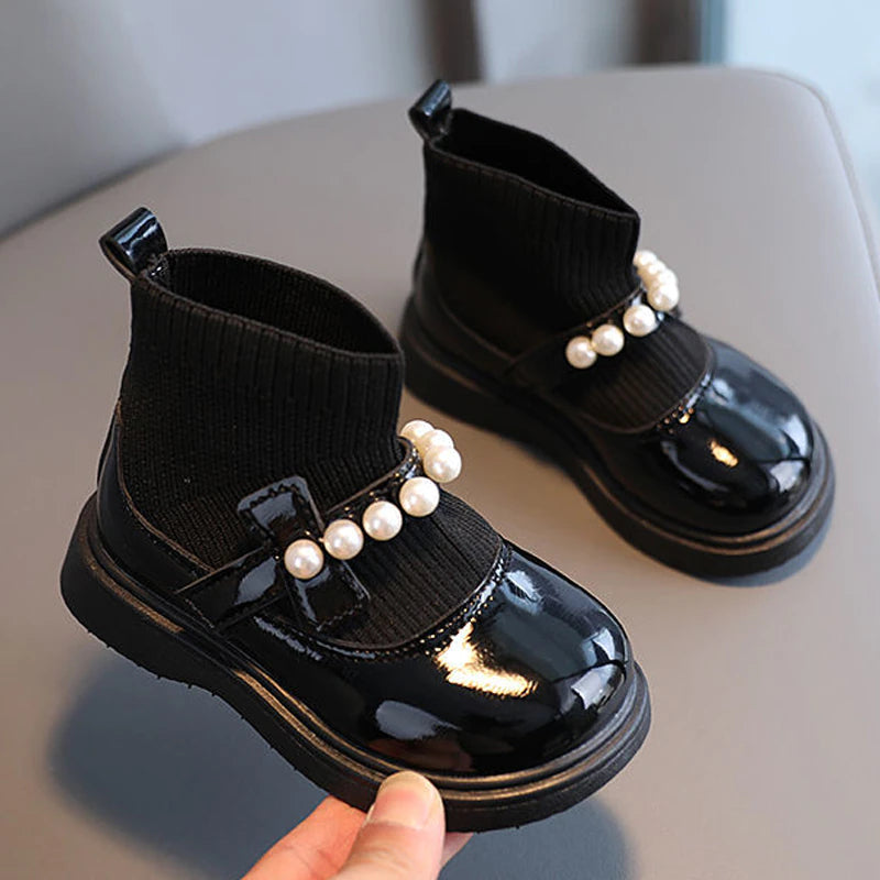 Stylish Kids' Flower-Embellished Princess Boots
